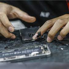Quality iPhone Screen Repair in Richmond post thumbnail image